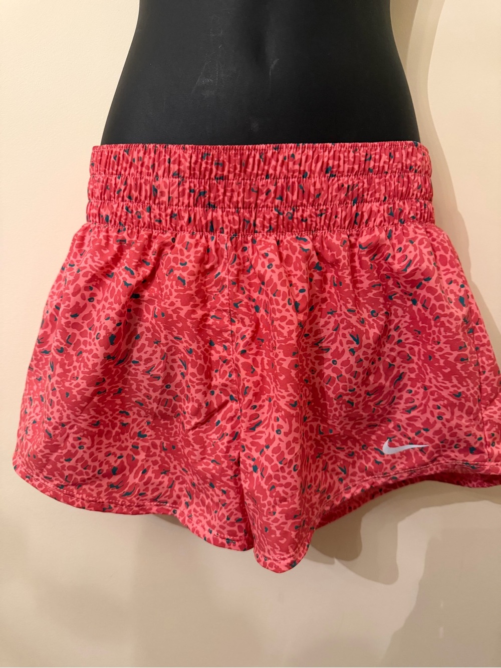 Nike Women's Coral Patterned Dri-FIT Running Shorts